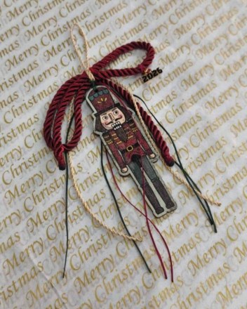 74  α  καρυοθραφτης  φιογκος (1)